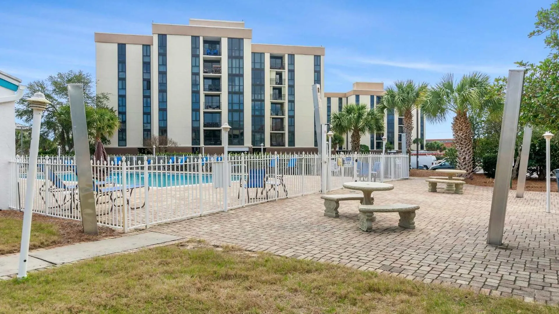 Serenity Now-Free Golf Cart-Hot Tub-Comm Pool Destin United States