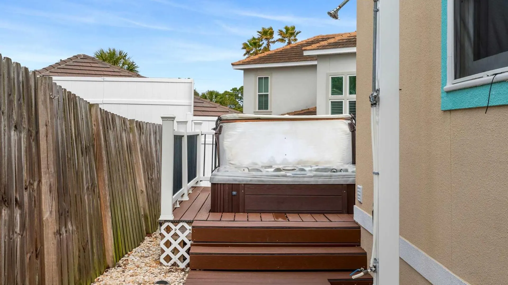 Serenity Now-Free Golf Cart-Hot Tub-Comm Pool Destin Holiday home