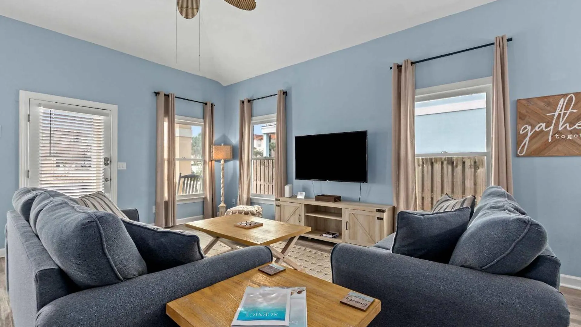 Holiday home Serenity Now-Free Golf Cart-Hot Tub-Comm Pool Destin